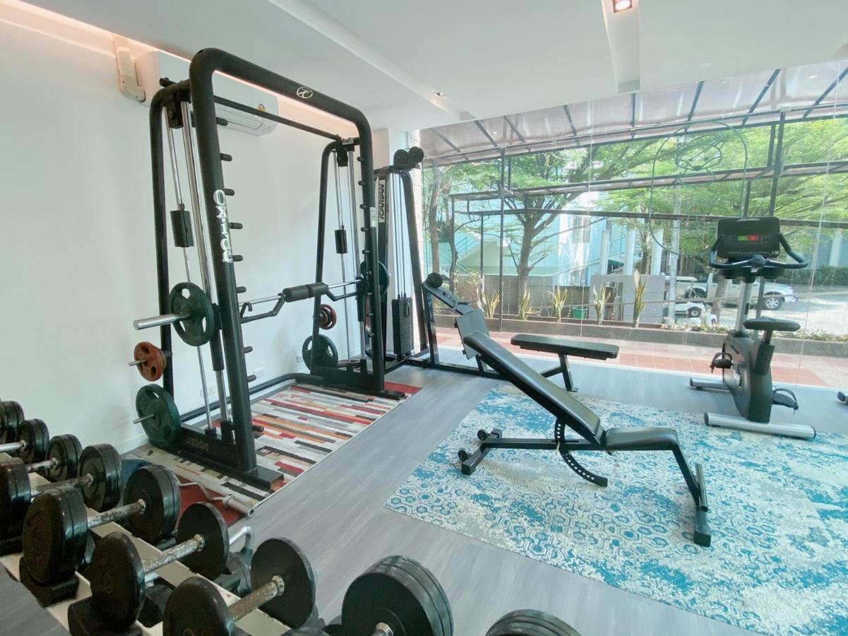J Park Hotel - Sha Extra Plus Chonburi Exterior photo